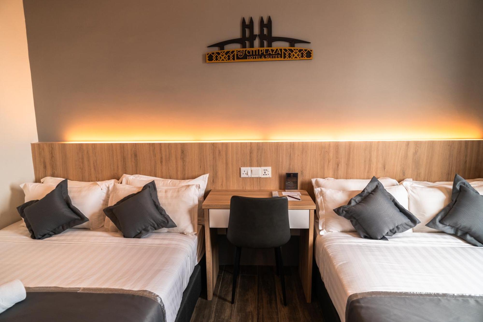 Dj Citi Plaza Hotel & Suites Куала Теренгану Екстериор снимка